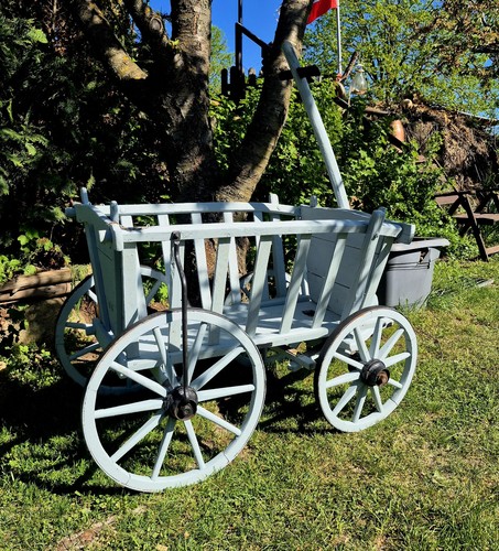 Antiker handwagen leiterwagen - antiker,